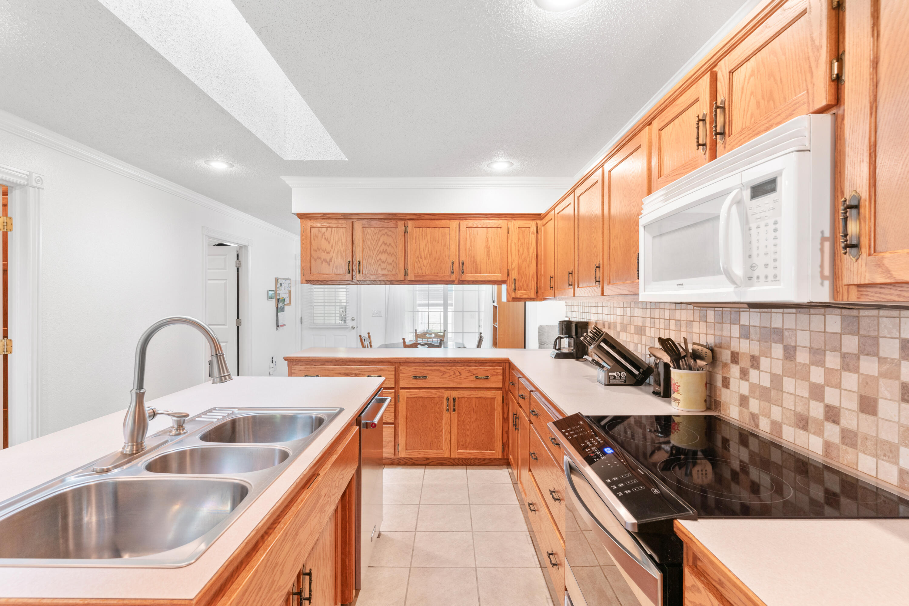 Lawrence-Not in List - Residential