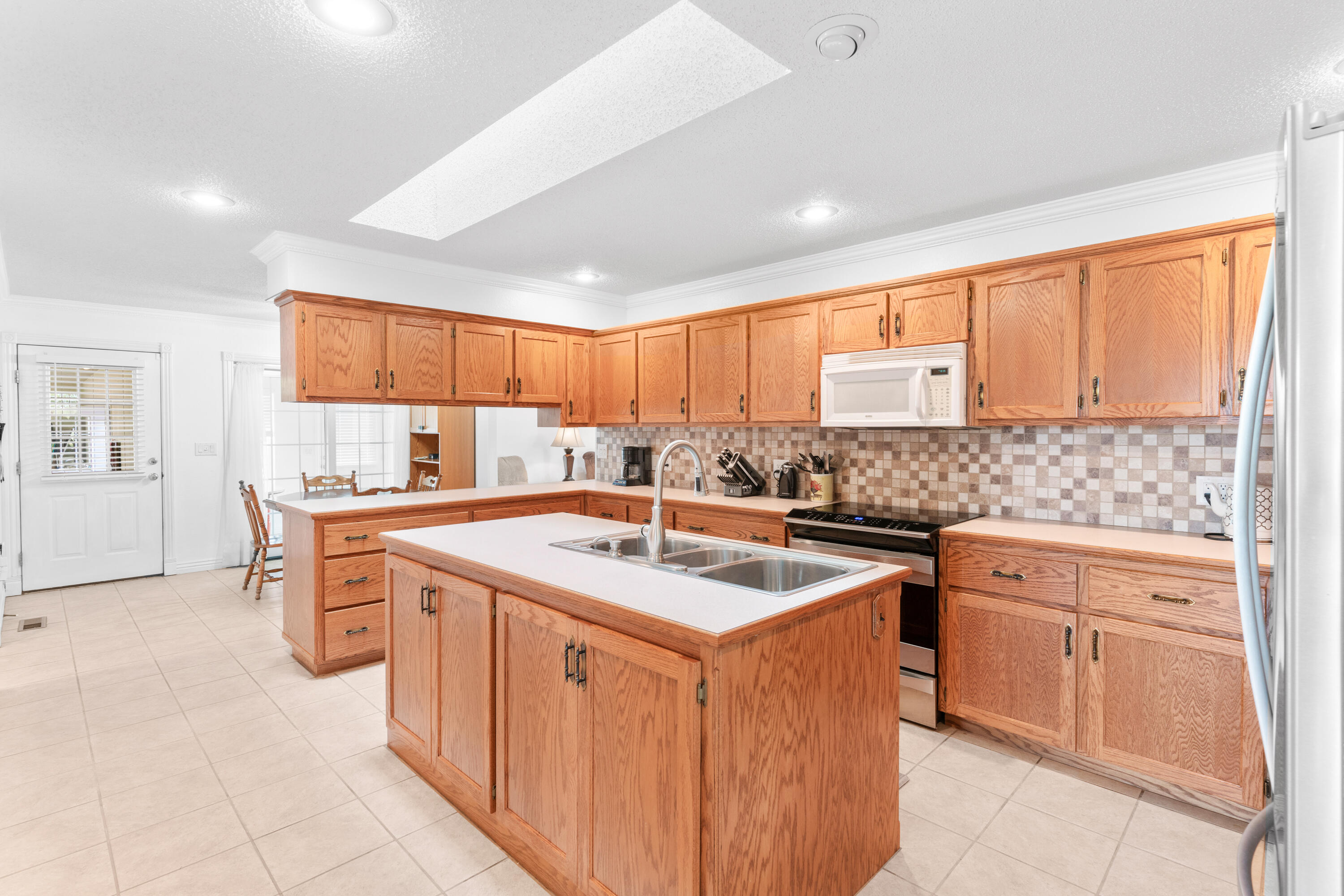 Lawrence-Not in List - Residential