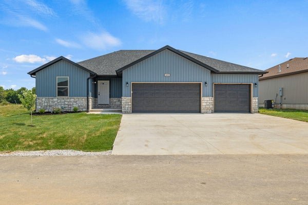 ADDRESS PRIVATE, ASH GROVE, MO 65604 - Image bc155eb748dd2459fb22493f76b9a540/3637679674