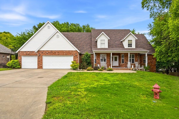 2611 N RHODES CIR, OZARK, MO 65721 - Image bf756d660f30b578d34abdbb0bc5ed8a/954218385
