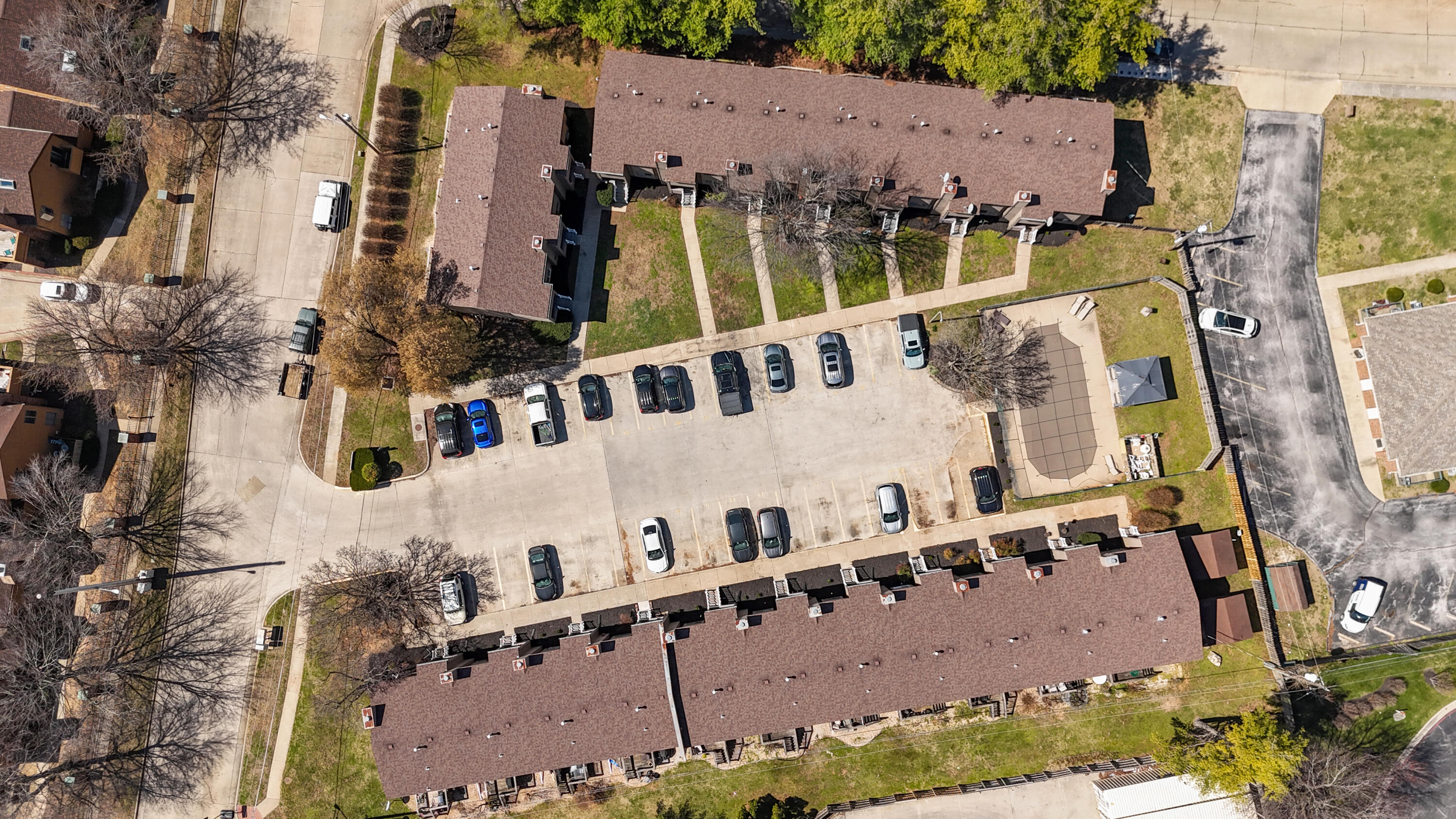 1707 E Walnut Lawn Street