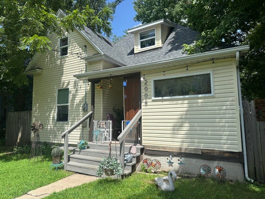 2008 N HOWARD AVE, SPRINGFIELD, MO 65803 - Image c0f4b845b08763cbcac7975552b6fd62/1825508663
