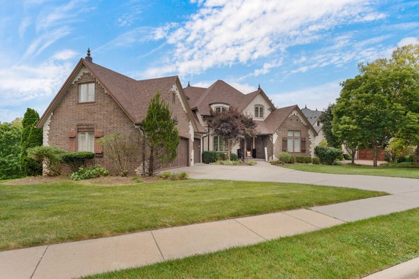 5909 S BRIGHTWATER TRL, SPRINGFIELD, MO 65810 - Image c12062a8b56736b27a17d33d79c68ecd/1103776035