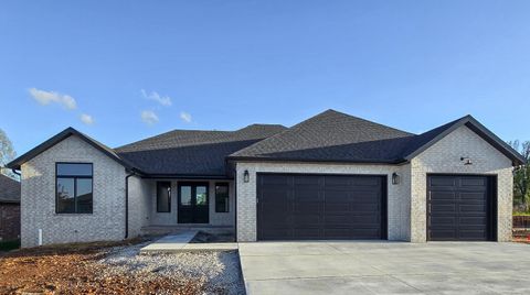 3800 W Broadmoor Street, Springfield, MO 65807 - MLS#: 60292784