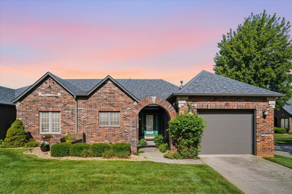 1750 W BENNETT ST UNIT 10B, SPRINGFIELD, MO 65807 - Image c2f5c6791a372b63d48ae681b3dc059a/1658622520