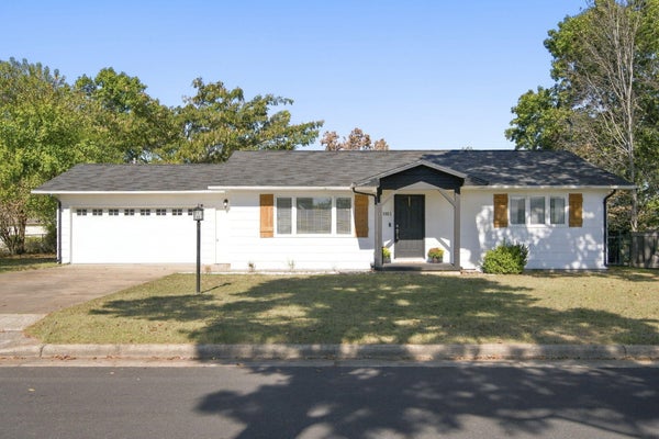 1811 NEIHARDT ST, BRANSON, MO 65616 - Image c3ce4df20652cbc3d91e7ff58d9a092e/1425458762