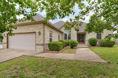 Photo of 3851 W Poppy Lane, Brookline, MO 65619 (MLS # 60324383)