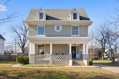 Photo of 1215 N Benton Avenue, Springfield, MO 65802 (MLS # 60311534)