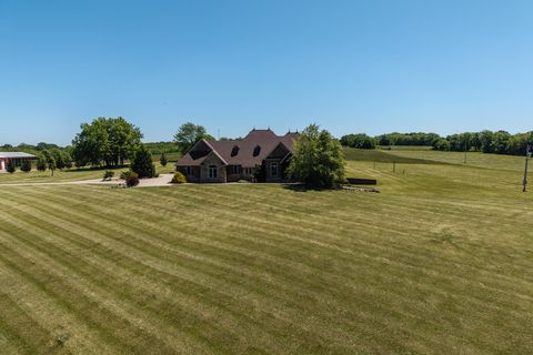 Photo of 4548 N Farm Road 249, Strafford, MO 65757 (MLS # 60324436)