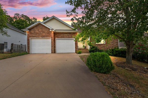 4301 WISCONSIN, JOPLIN, MO 64804 - Image c9729ebea3b2f767d540fb93f25ed50e/219485816