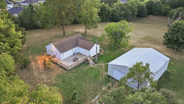 245 W CLINTON ST, ROGERSVILLE, MO 65742 - Image ca18b7f338092e596bf19bae67ba8e7f/812143145