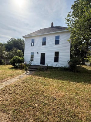 402 E OLIVE ST, BOLIVAR, MO 65613 - Image cab64210ef767a9c4e21285162df4564/3752789857