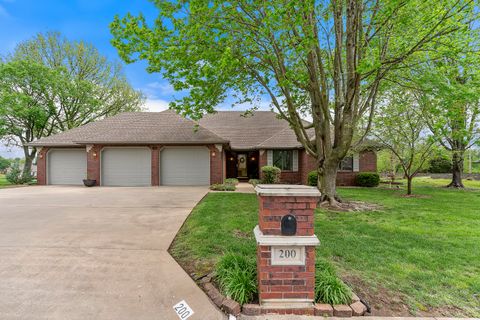 Photo of 200 N Harmon Avenue, Republic, MO 65738 (MLS # 60324189)