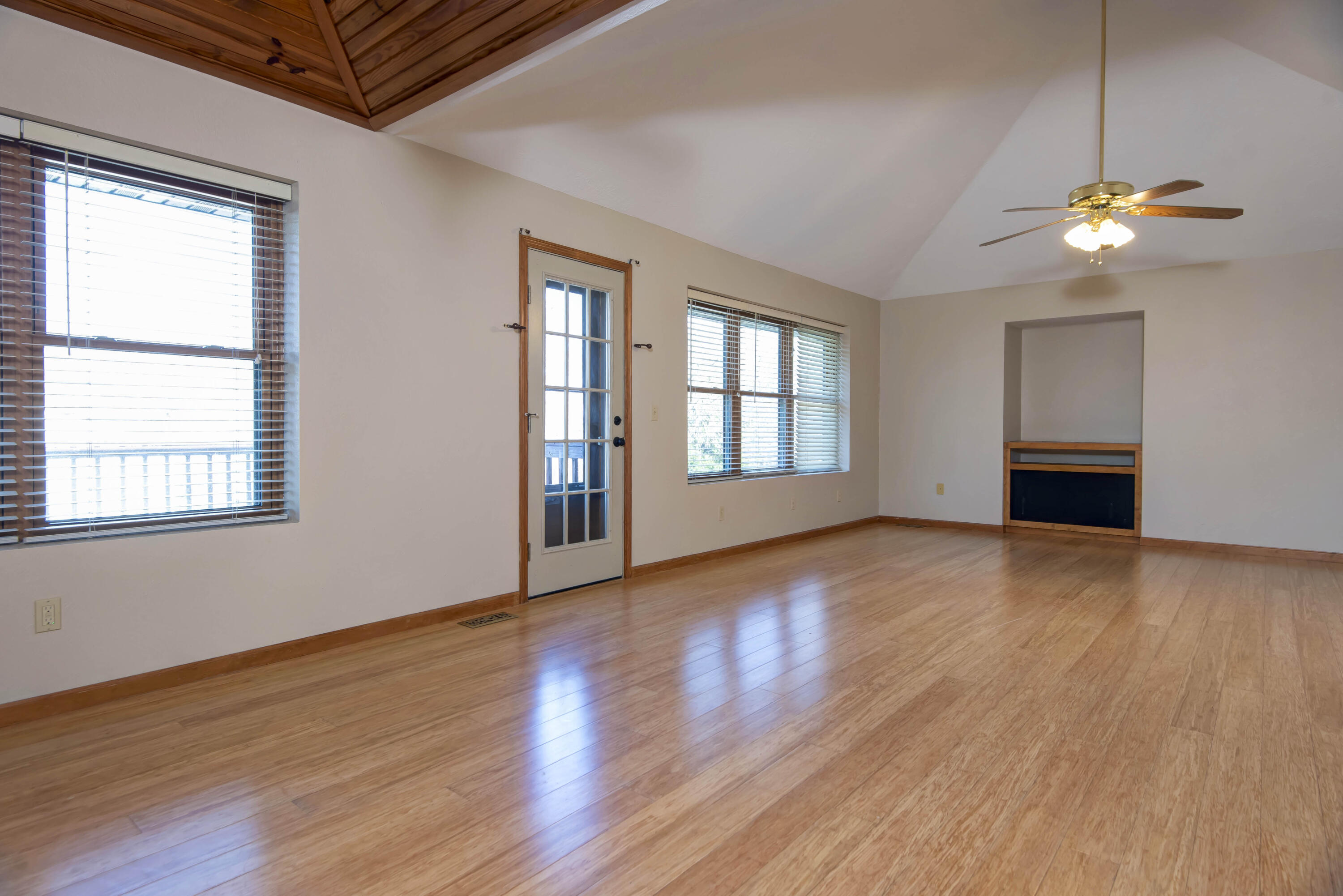 Oakleaf Terr - Residential
