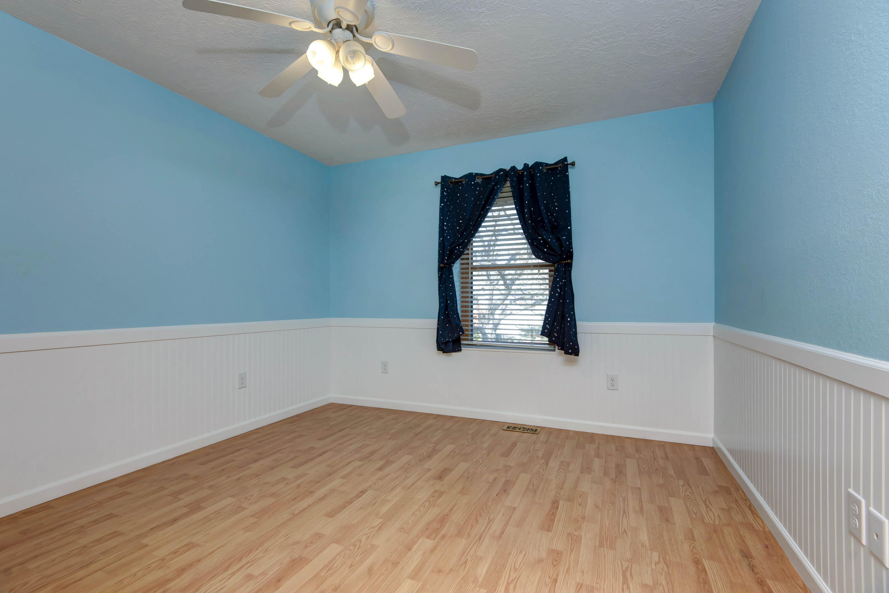 Oakleaf Terr - Residential