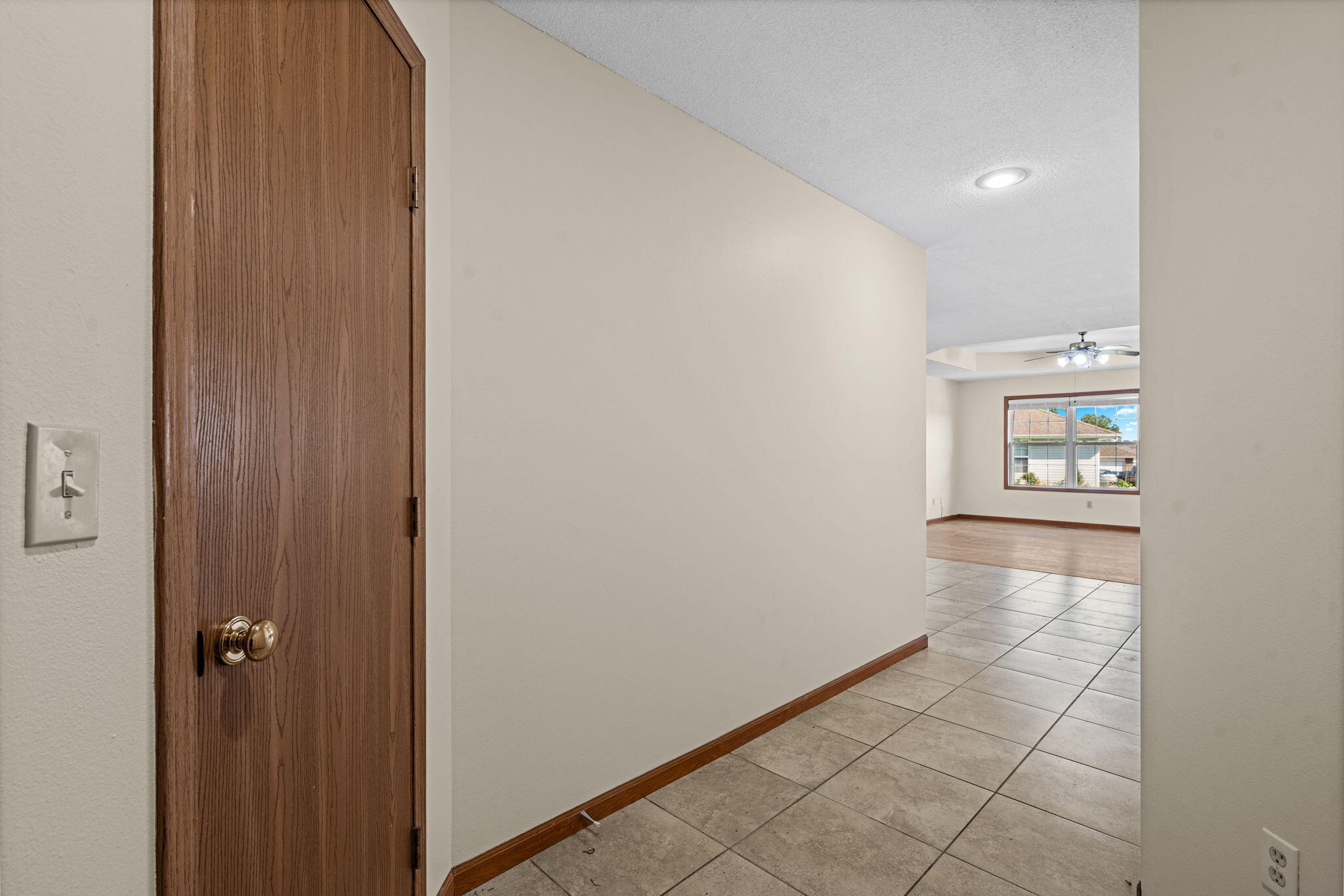 1278 W Butterfield Drive