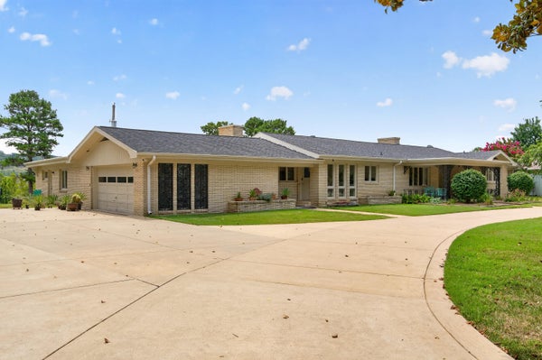 520 PARNELL DR, BRANSON, MO 65616 - Image cc6dd6f5c5be761155788a66a79cecf4/3940137879
