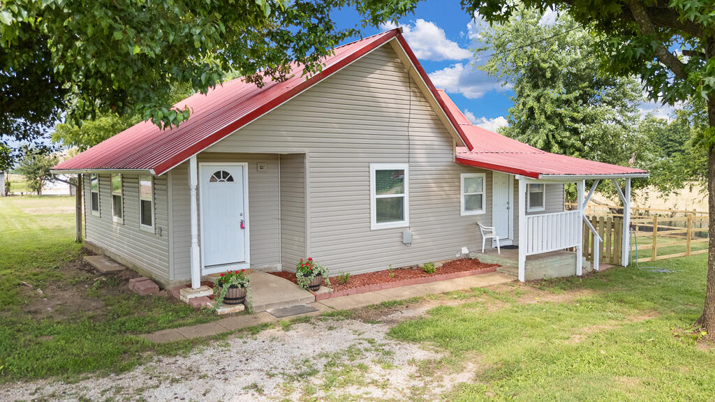 23912 State Hwy 37 Washburn