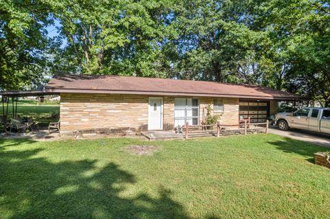 Photo of 1721 N Pine Street, Nixa, MO 65714 (MLS # 60313507)