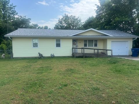 Photo of 1202 Franklin Street, Sarcoxie, MO 64862 (MLS # 60324043)
