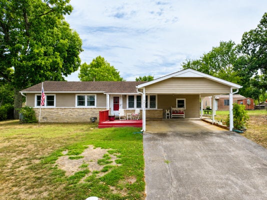 201 W 1ST ST, PINEVILLE, MO 64856 - Image ce566f251f3c4f4e3407fdec7c83a659/876529100