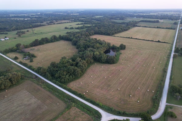 220 NW 40TH RD, LAMAR, MO 64759 - Image ce648a43ac270421c67e365fa5aa3bc3/1796189156