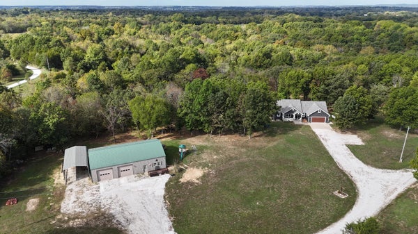 2373 E 540TH RD, BUFFALO, MO 65622 - Image cfbe80fe662dba58b92c64fdd52be930/651457082