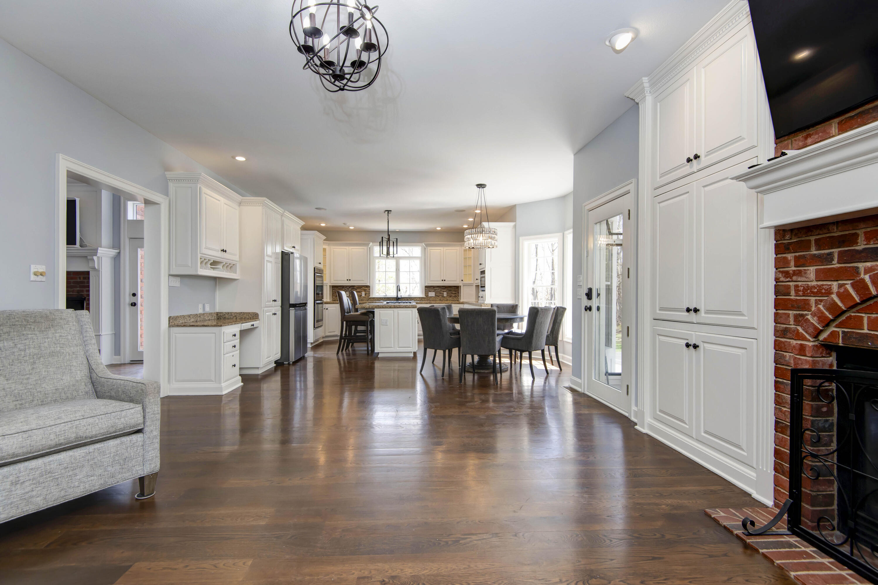 Turnberry Est - Residential