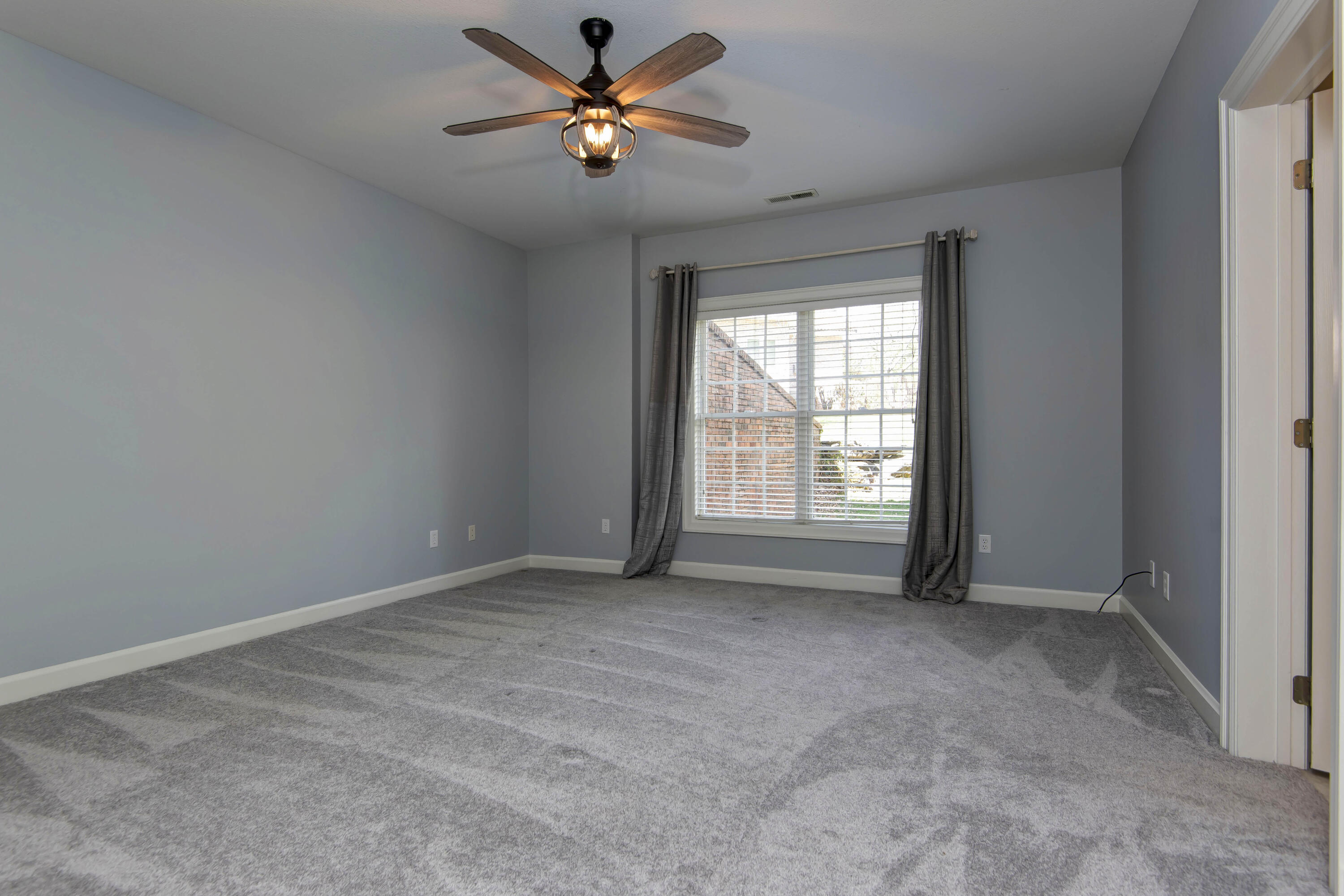 Turnberry Est - Residential