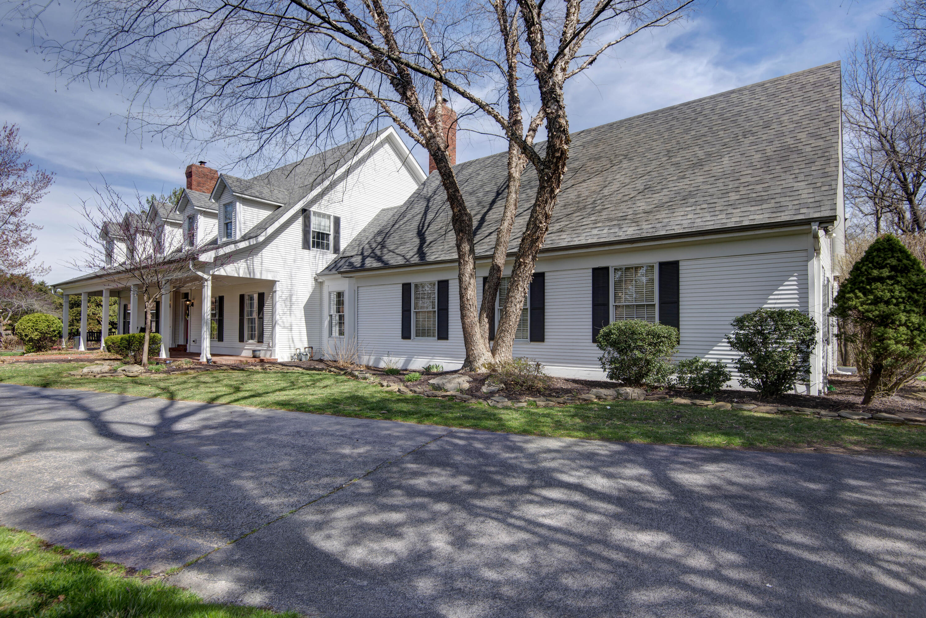 Turnberry Est - Residential