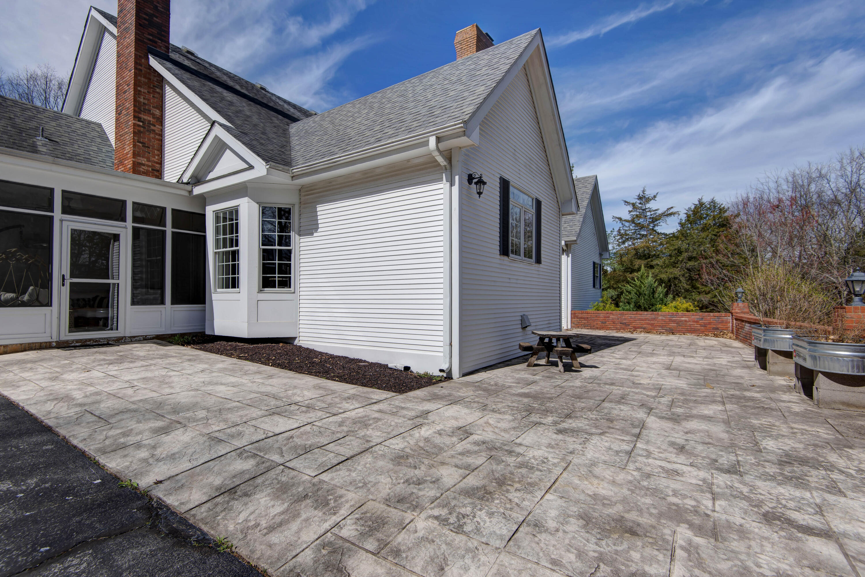 Turnberry Est - Residential
