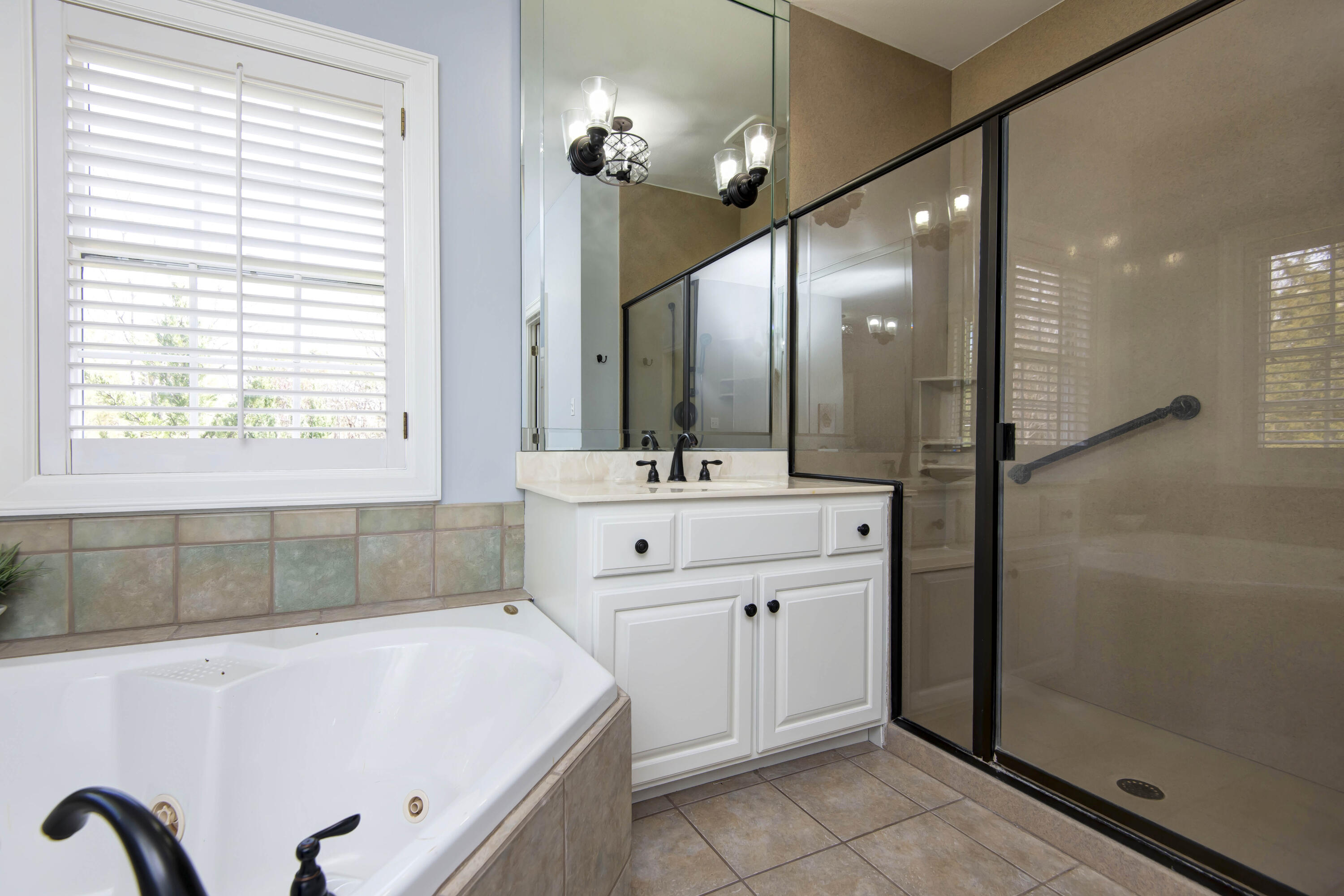 Turnberry Est - Residential