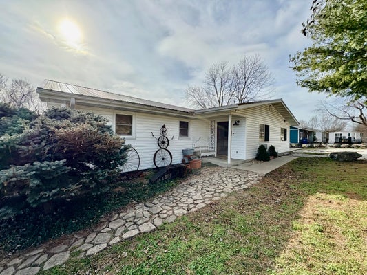 203 WYNES CIR, GREENFIELD, MO 65661 - Image d19f049580ec3d8c3d7b555bfaccc04a/2358854212