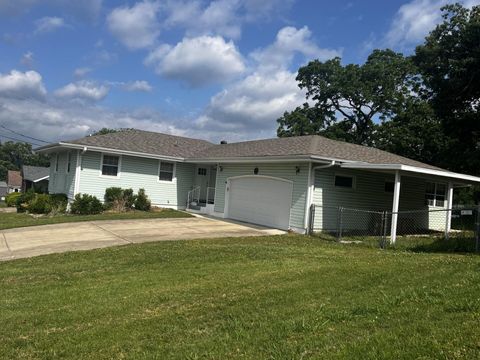 Photo of 10 Bluebird Drive, Kimberling City, MO 65686 (MLS # 60323963)