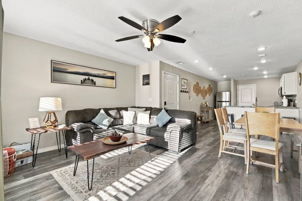 3111 S VINEYARDS TER UNIT 1, BRANSON, MO 65616 - Image d3aece7ba519be5fde368dbcf93eeceb/988329380