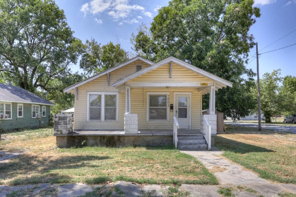 2005 PARK AVE, BAXTER SPRINGS, KS 66713 - Image d6702b0bc4e7f91fa4150eabc9b0a79c/2713685088