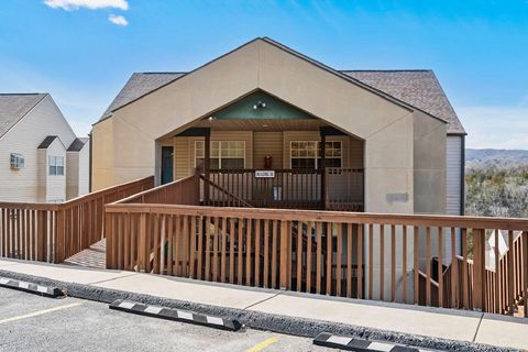 Photo of 30 Bluebird Way 4 #4, Branson, MO 65616 (MLS # 60307556)
