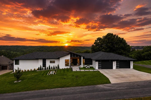 391 SUNSET DR, SADDLEBROOKE, MO 65630 - Image d8bc383444ee152b10b71633ffd27c2a/622327675