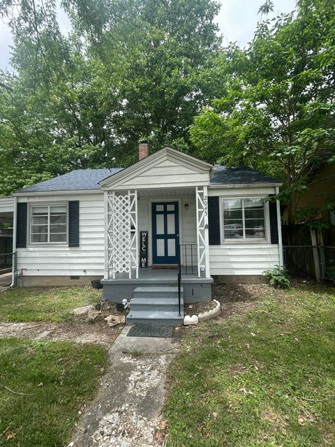 Photo of 2045 N Weller Avenue, Springfield, MO 65803 (MLS # 60324540)