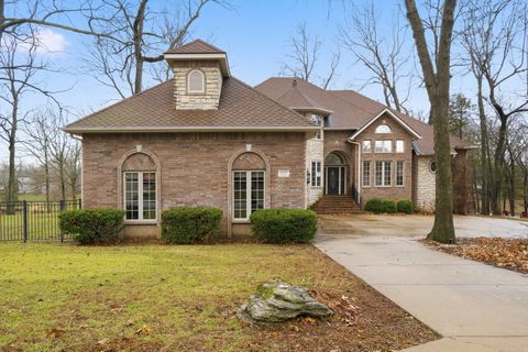 Photo of 3307 N 10th Street, Ozark, MO 65721 (MLS # 60312741)