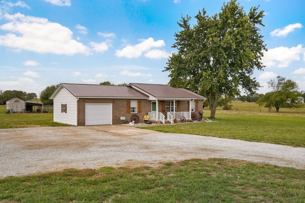 21721 LAWRENCE 2172, AURORA, MO 65605 - Image dc09bb5eda3f5b8c89bfe40bc7639dfe/3664040131