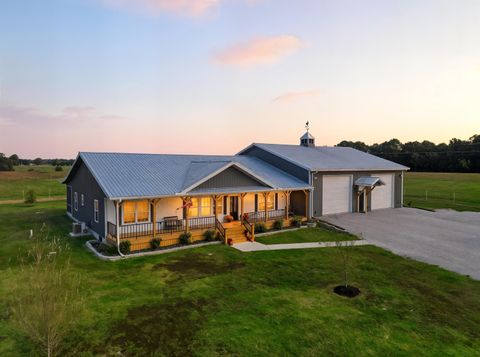 Photo of 7642 Holly Road, Neosho, MO 64850 (MLS # 60307816)