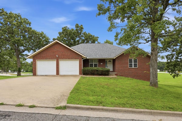 1904 QUINCY ST, JOPLIN, MO 64801 - Image deb28775af7c9bb21a0b203b42b2daed/2885320615