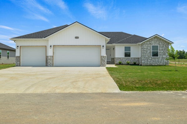 ADDRESS PRIVATE, ASH GROVE, MO 65604 - Image dff65bc2895a512c1a776e964c65cde0/965321738