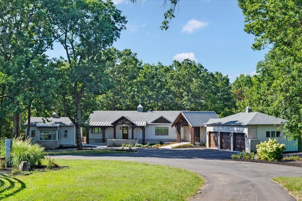 4901 E FARM ROAD 66, SPRINGFIELD, MO 65803 - Image e0556ea6b7f6249681c551f5e1cdd38b/2842307530