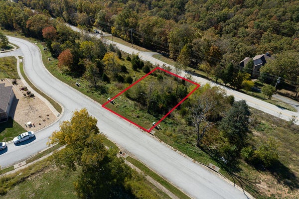 207 REDWINE CIR, BRANSON, MO 65616 - Image e192f5f2069db1b46f9eaa2179ed41e0/3526848519