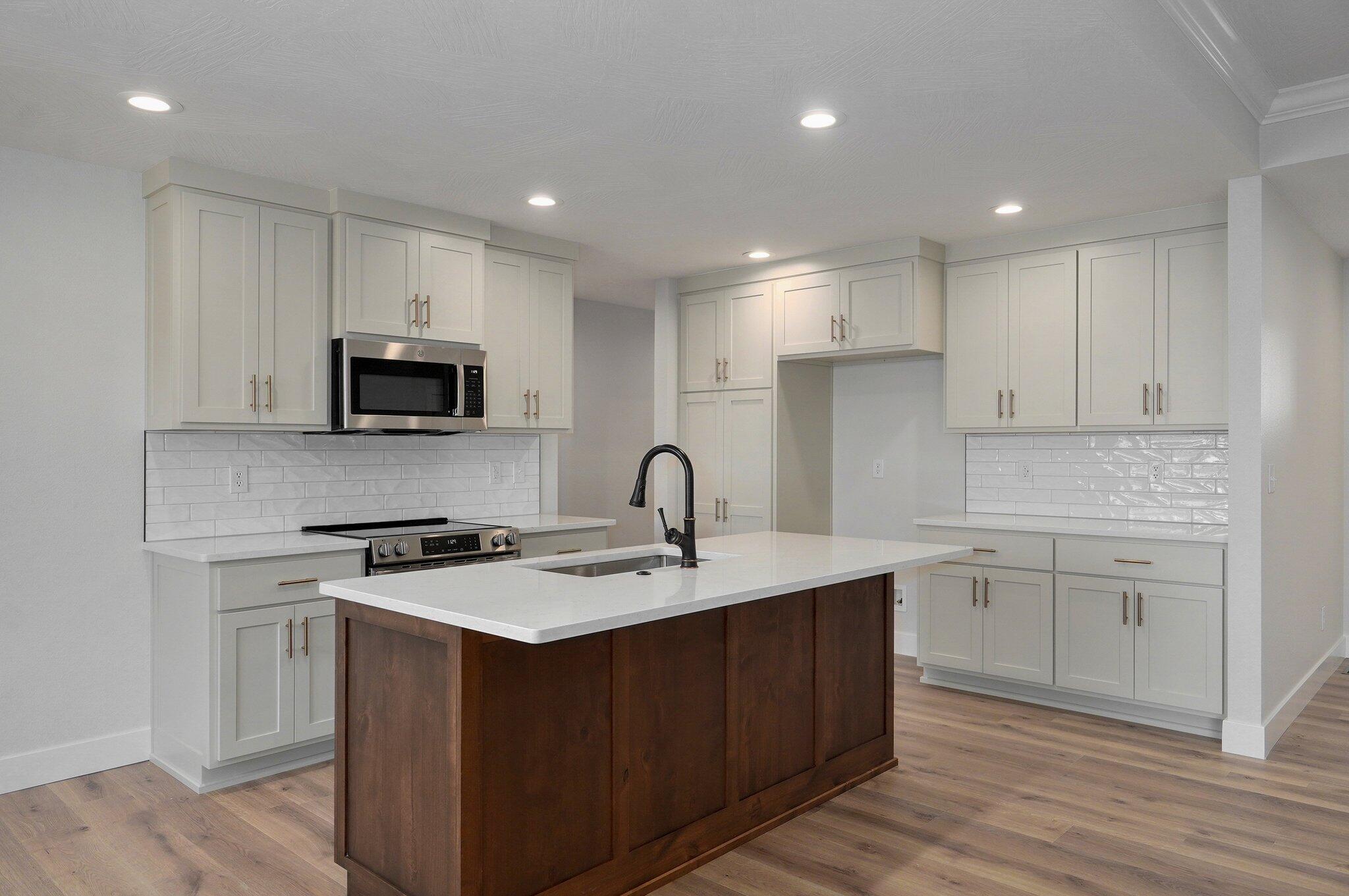 Eagle Springs - Residential