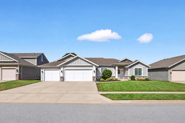 931 E THORNDALE DR, NIXA, MO 65714 - Image e319ba275adcb09bbd705eed9e76b788/3861344610