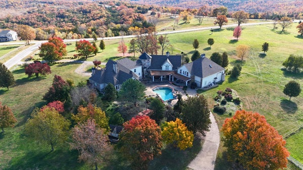 115 OLD WELL LN, KIRBYVILLE, MO 65679 - Image e35da1f62963144dd4299bf200cf809e/1092162302