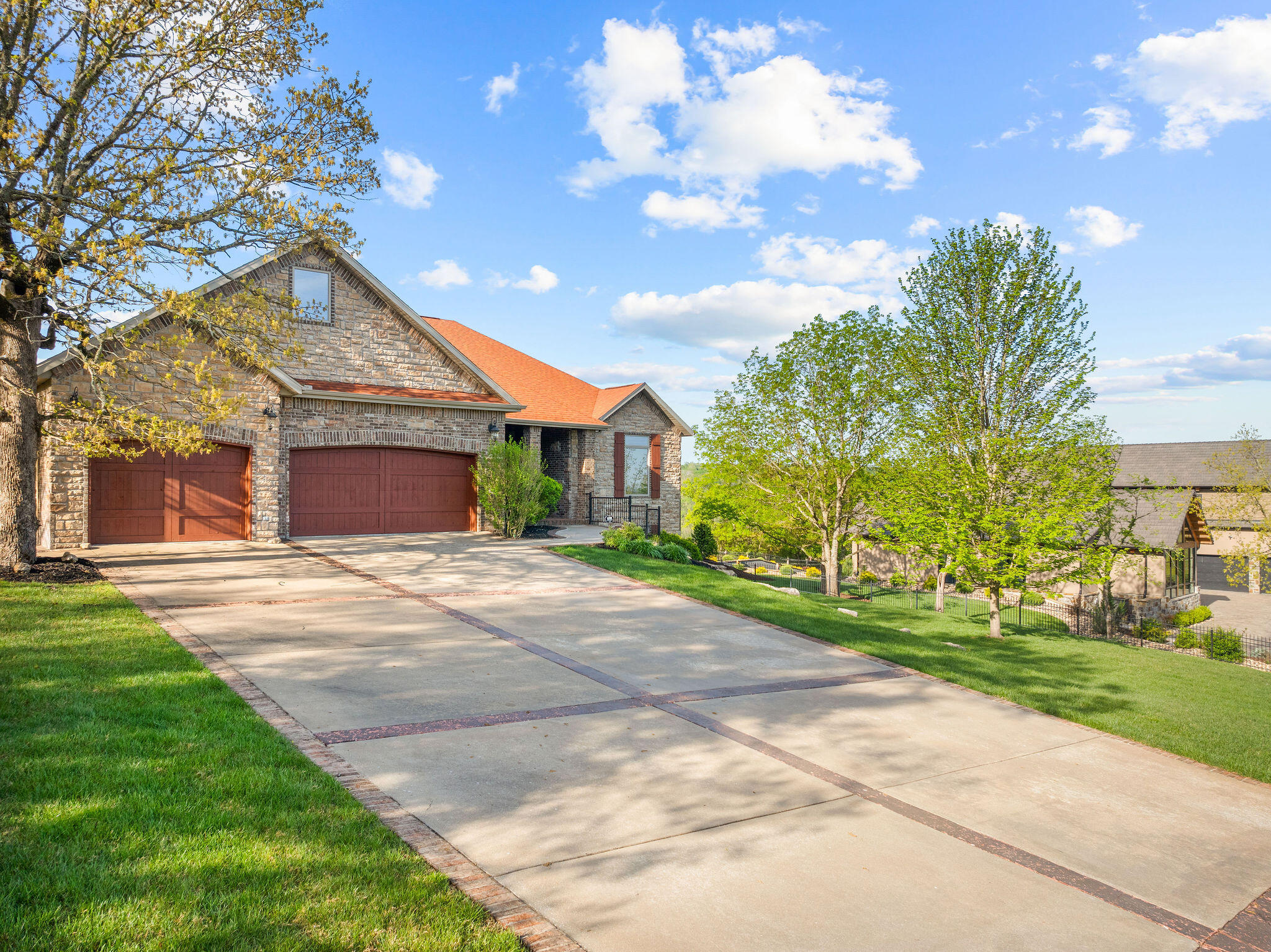Oak Knoll - Residential